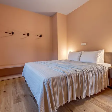 Hotel Yonca Anjelika