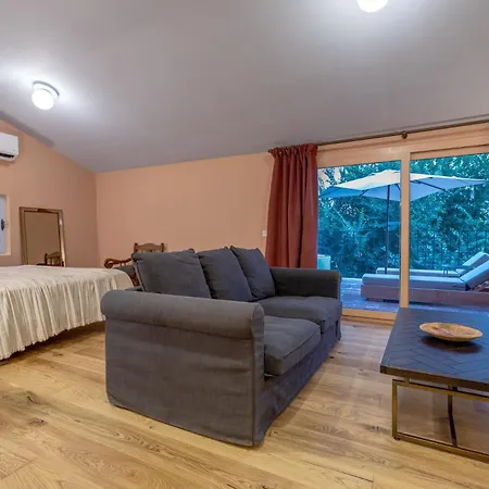 Hotel Yonca Anjelika *