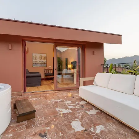 Otel Yonca Anjelika *