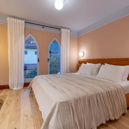 Otel Yonca Anjelika *