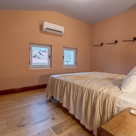 Yonca Anjelika * Göcek